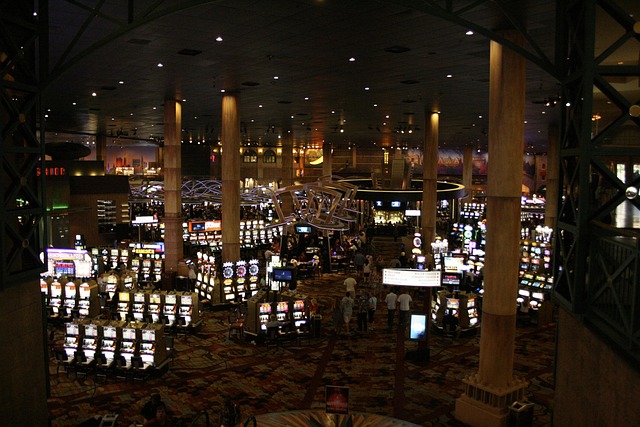 Bag kulisserne: Hvordan fungerer et casino egentlig?